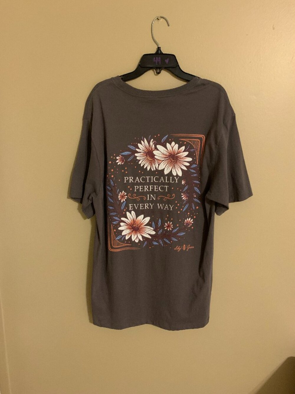 LILLY GRACE TEE SHIRT  SIZE-M  NWOT
